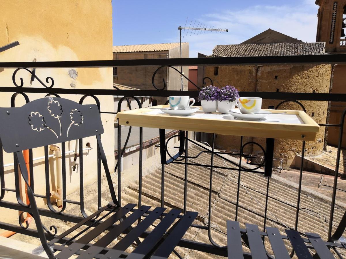 B&B Home Visit Agrigento Luaran gambar