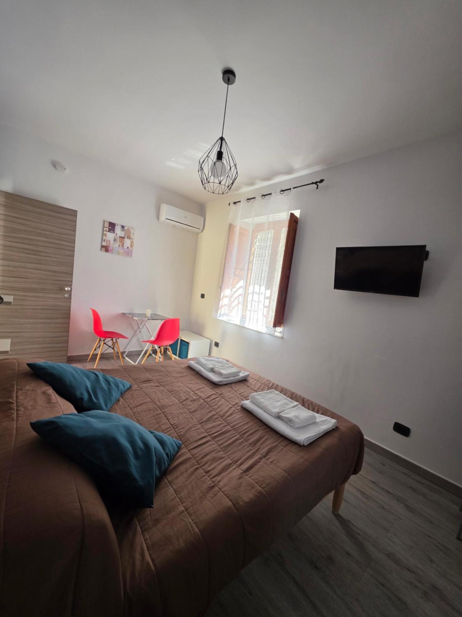 B&B Home Visit Agrigento Luaran gambar
